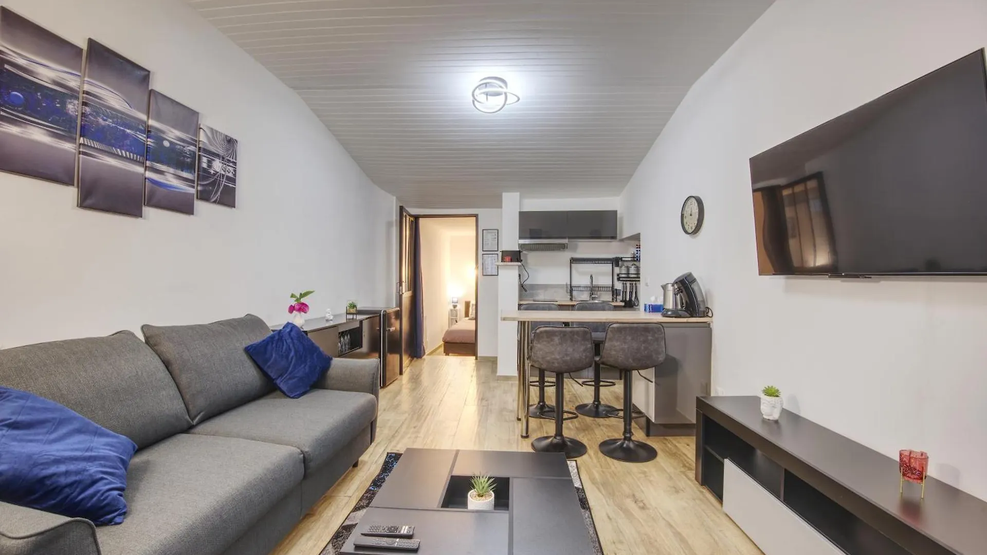 Appartement Cosy Avignon Centre-Ville 0*,  フランス